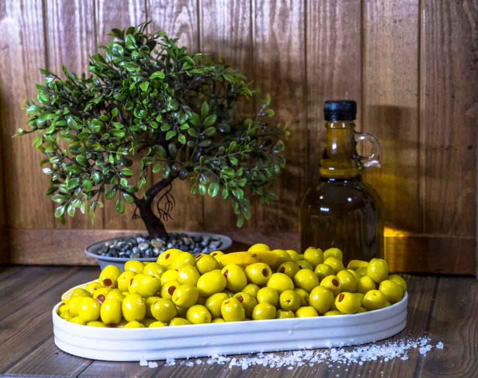 Edremit Yeşil Biberli Zeytin